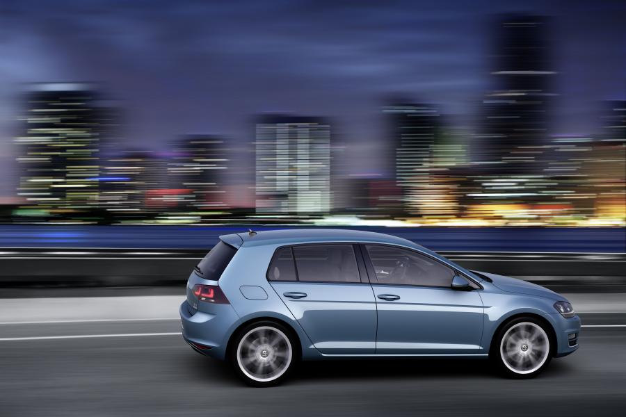  Volkswagen Golf TSI BlueMotion 2012 года  (фото 23 из 33)